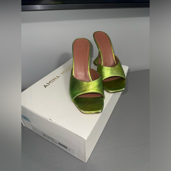 Amina Muaddi Lupita Metallic Slipper size 6 - Picture 9 of 10
